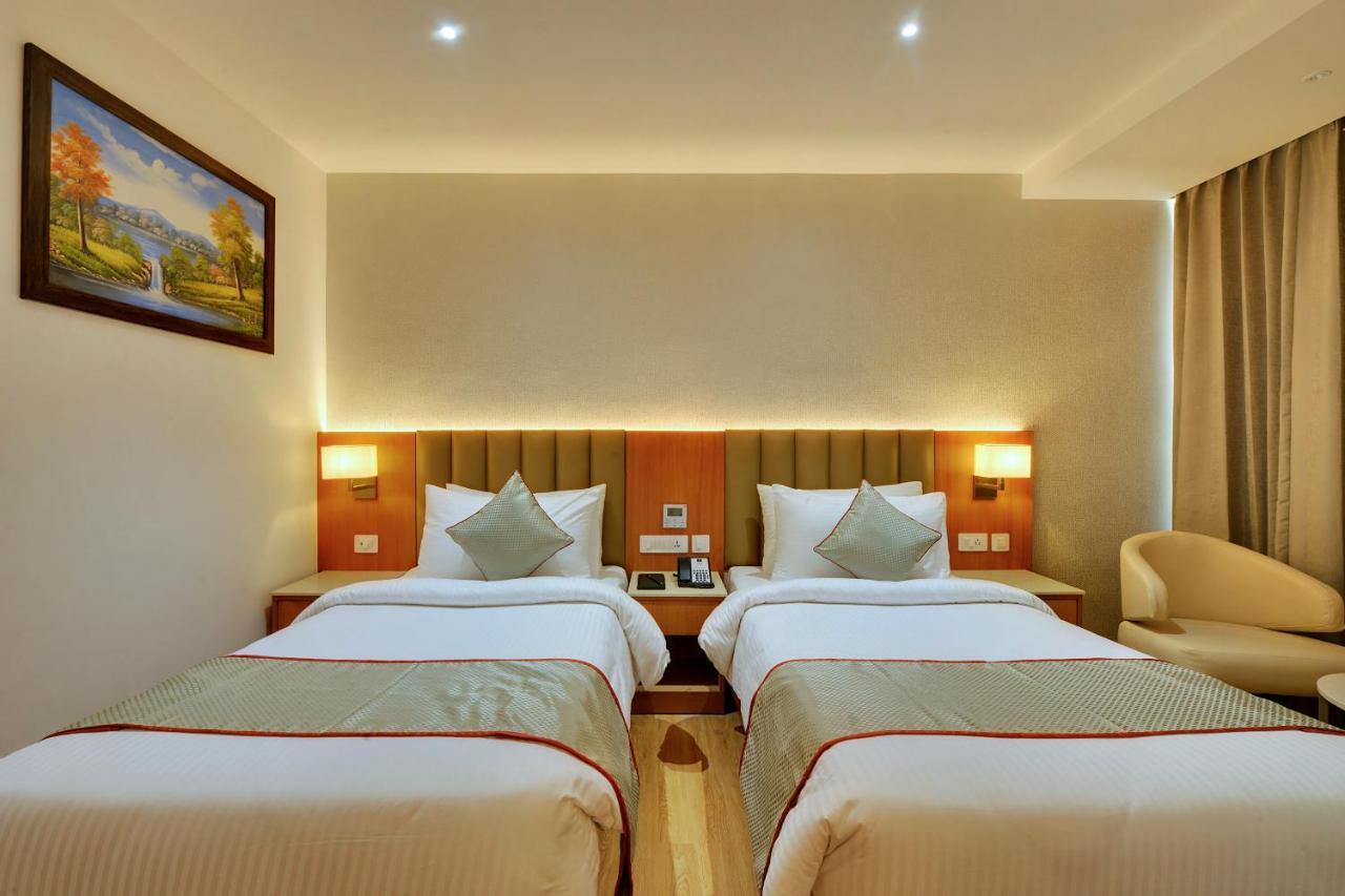 Yesvantpur Clarion Hotel Bangalore מראה חיצוני תמונה