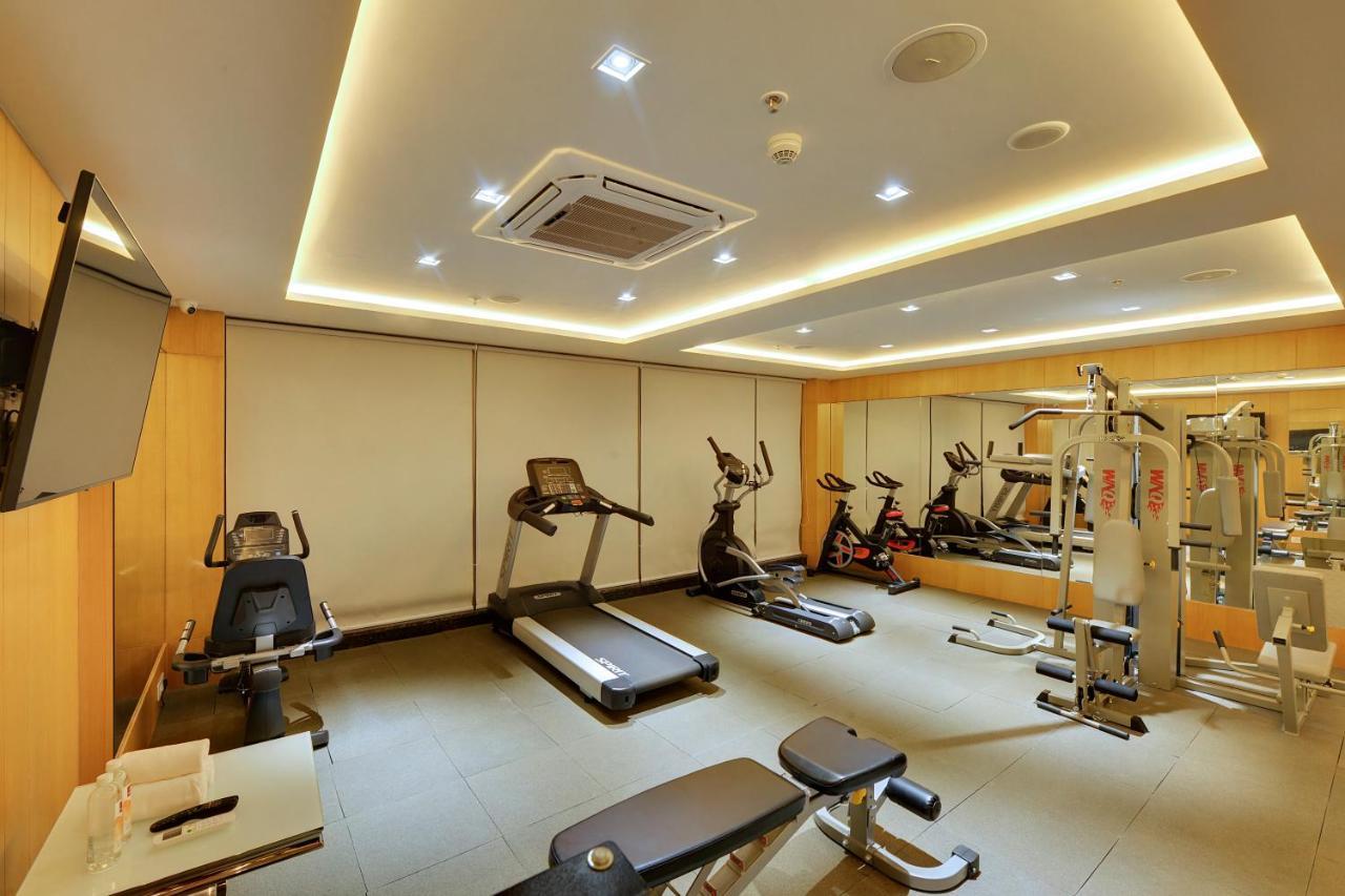 Yesvantpur Clarion Hotel Bangalore מראה חיצוני תמונה
